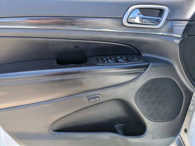 Used 2021 Jeep Grand Cherokee Limited w/ Luxury Group II RWD image 12
