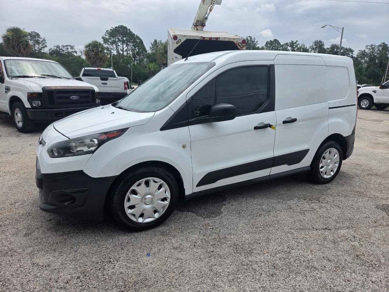 Used 2018 Ford Transit Connect XL FWD image 3