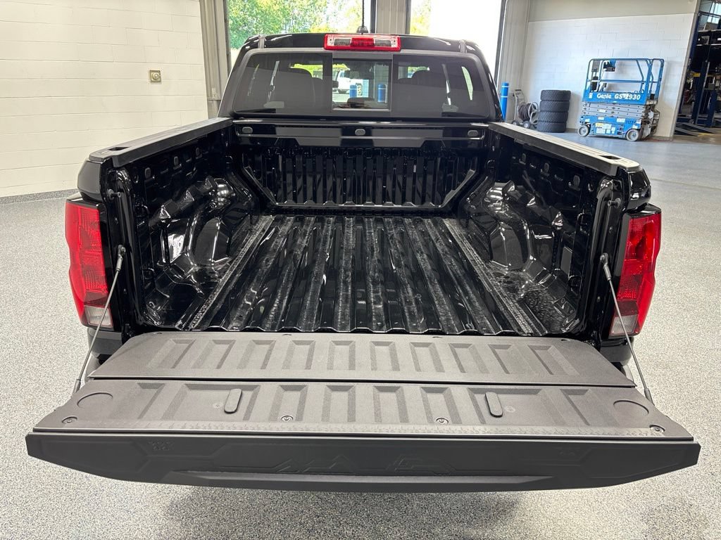 New 2026 Chevrolet Colorado LT w/ Advanced Trailering Package AWD/4WD image 46