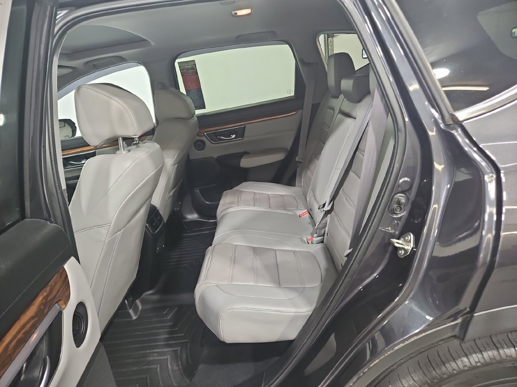 Used 2018 Honda CR-V Touring image 25