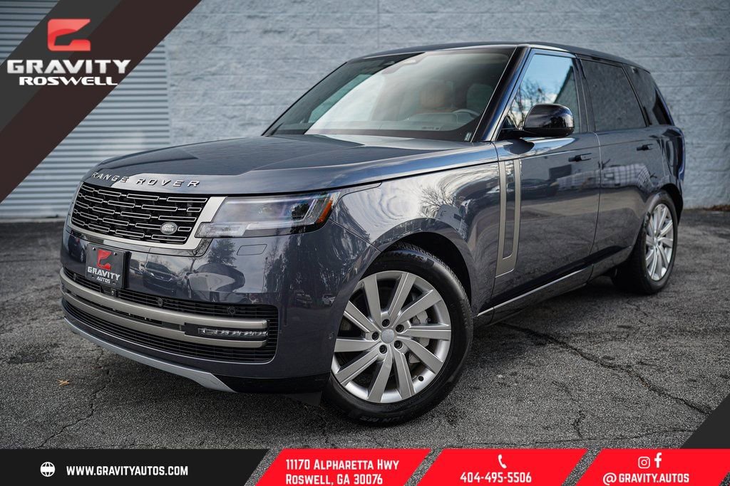 Used 2025 Land Rover Range Rover SE image 1
