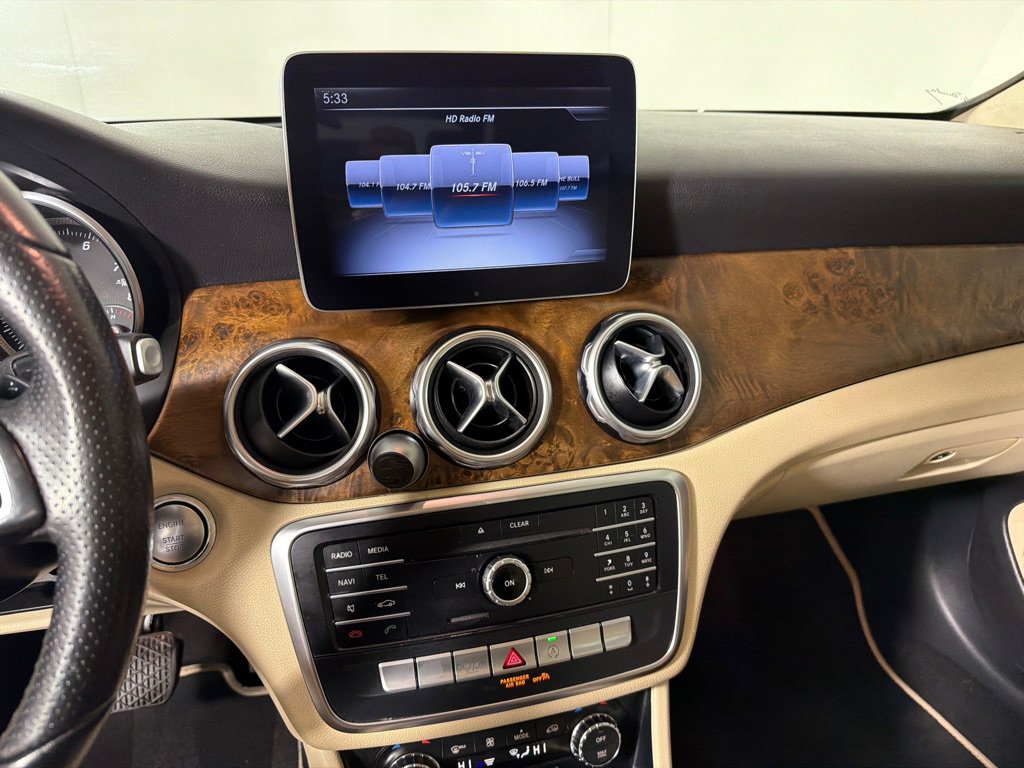 Used 2018 Mercedes-Benz GLA 250 w/ Convenience Package image 16