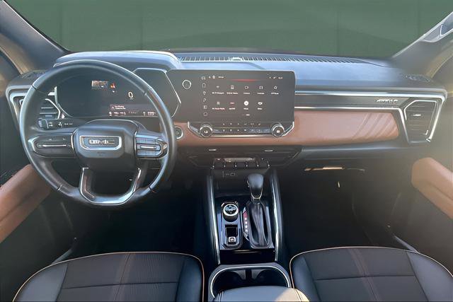 Used 2023 GMC Canyon AT4 image 20