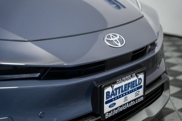 New 2026 Toyota Prius Plug-In Hybrid FWD image 13