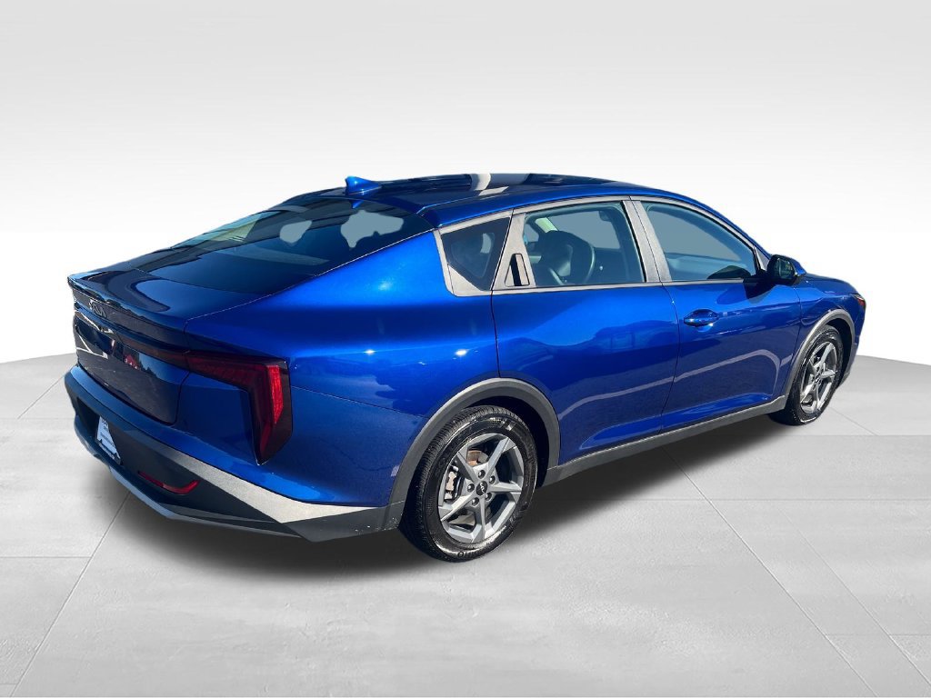 Used 2025 Kia K4 FWD image 5