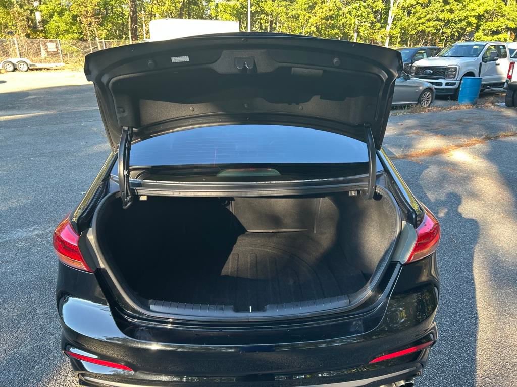 Used 2017 Hyundai Elantra Sport image 23