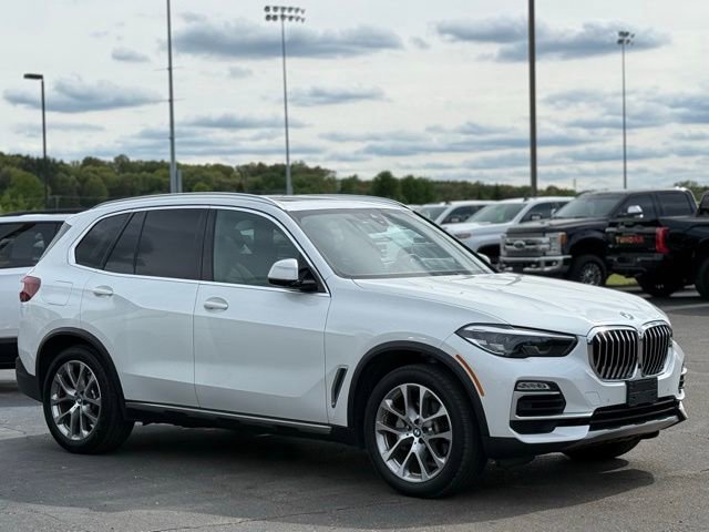 Used 2021 BMW X5 xDrive40i AWD/4WD image 41