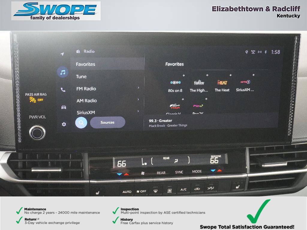 Used 2025 Toyota Sienna XLE image 21