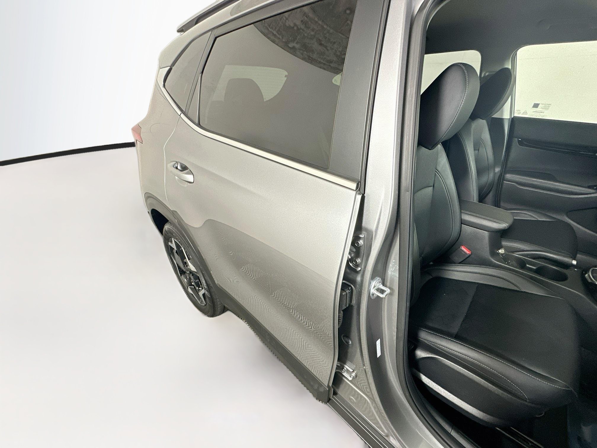 Used 2025 Kia Seltos EX FWD image 28