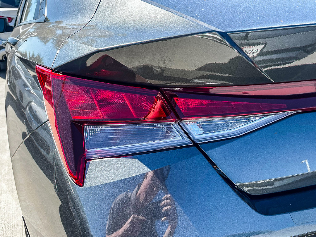 Used 2024 Hyundai Elantra SEL FWD image 10