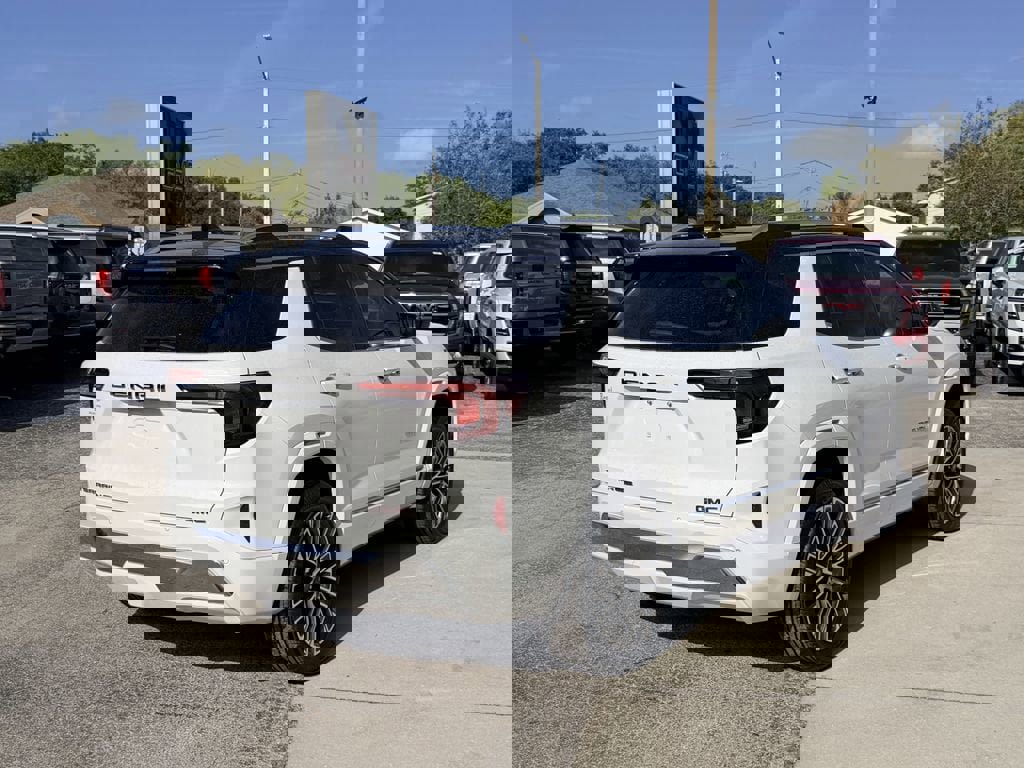 New 2026 GMC Terrain Denali image 5