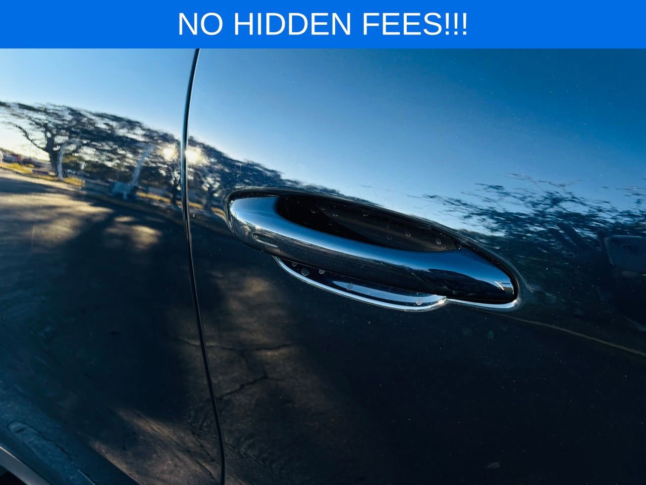 Used 2022 Porsche Cayenne Platinum Edition image 3