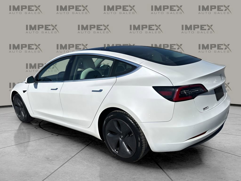 Used 2020 Tesla Model 3 Standard Range Plus image 3