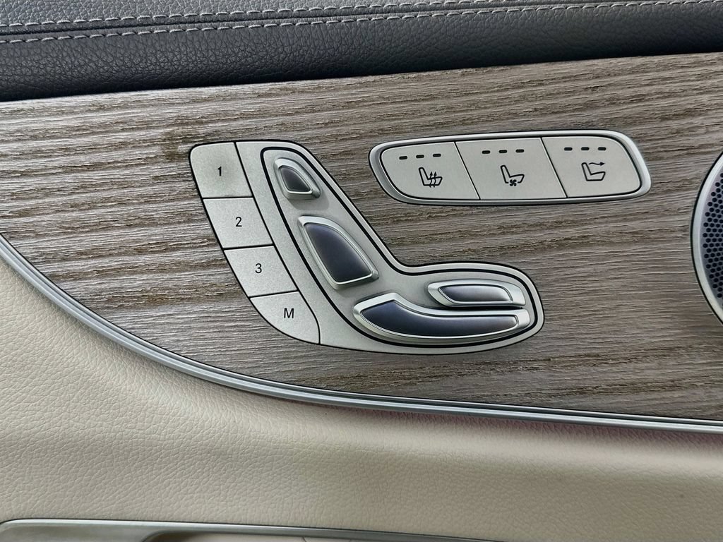 Used 2019 Mercedes-Benz E 450 4MATIC Cabriolet image 23
