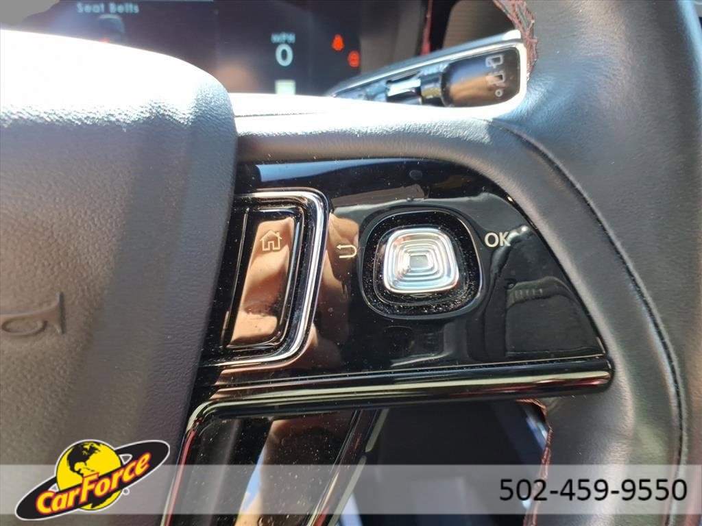 Used 2023 Lincoln Corsair Reserve w/ Equipment Group 201A image 23