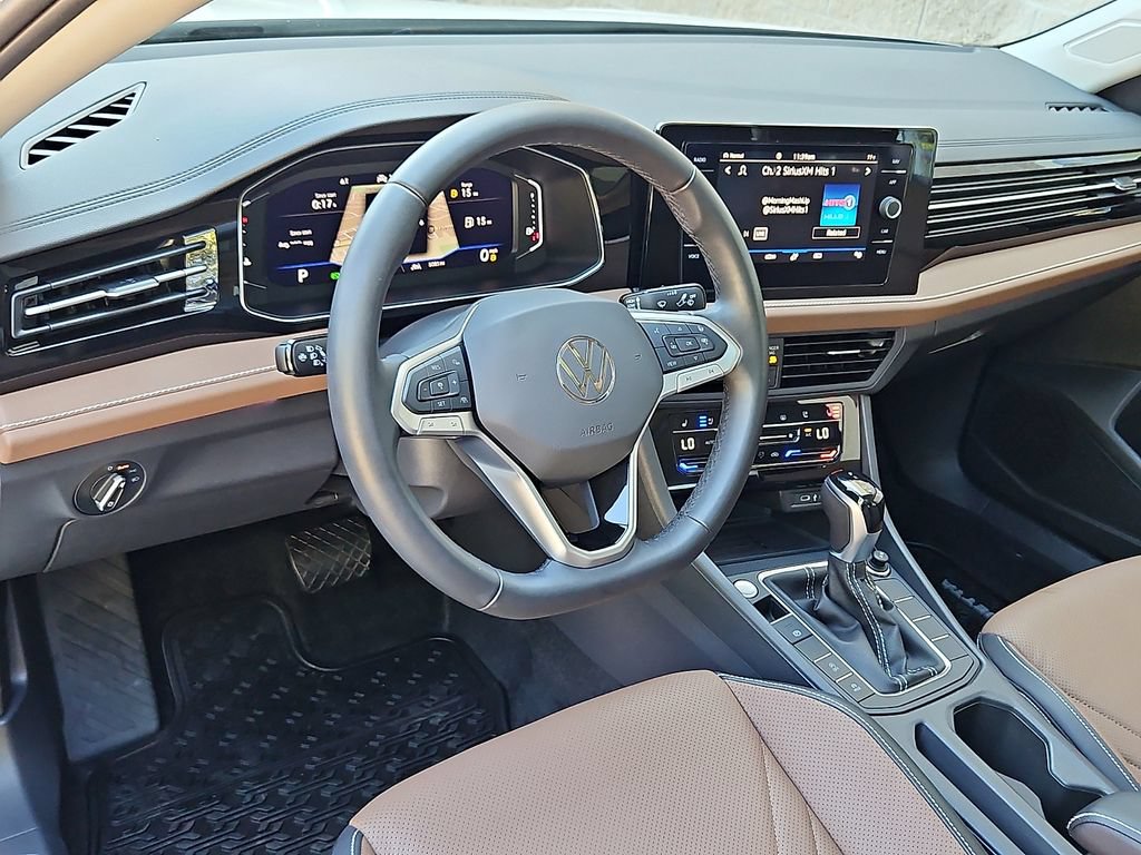 Certified 2026 Volkswagen Jetta SEL FWD image 25