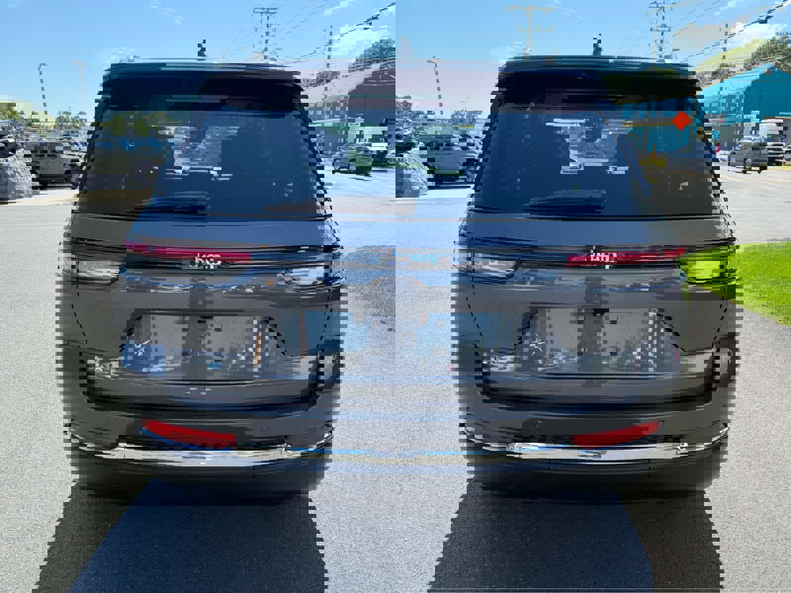 Used 2023 Jeep Grand Cherokee 4WD 4xe image 6