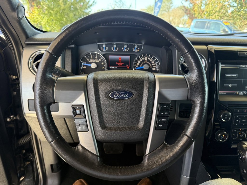 Used 2014 Ford F150 Limited image 22