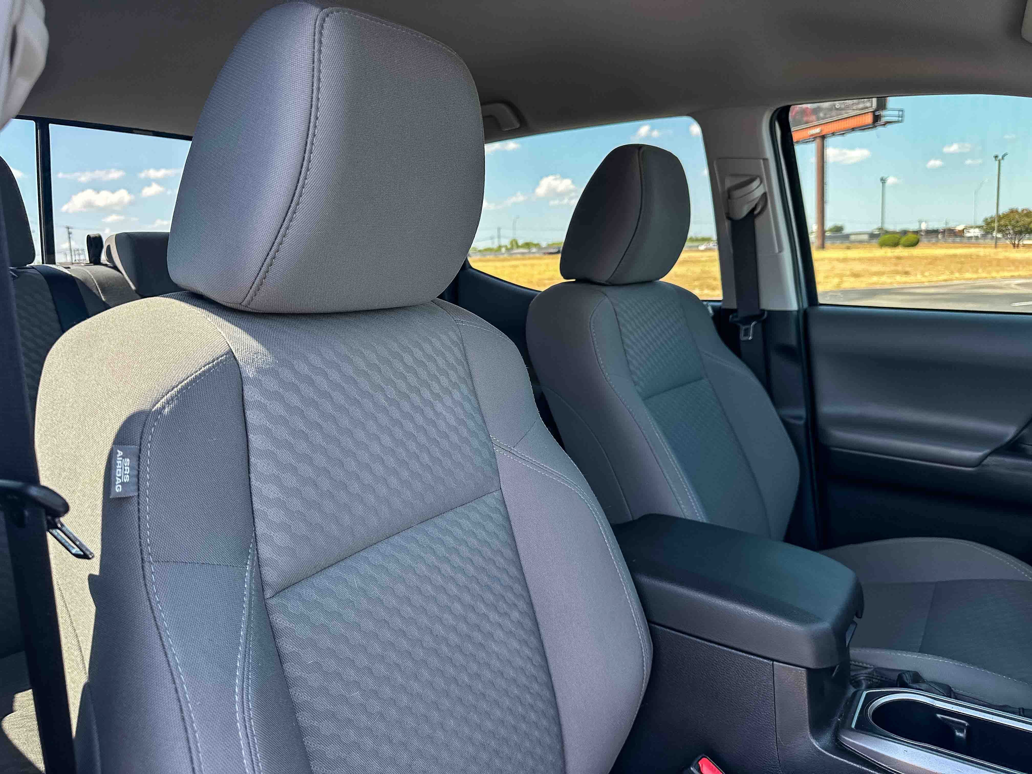 Used 2022 Toyota Tacoma SR5 RWD image 25