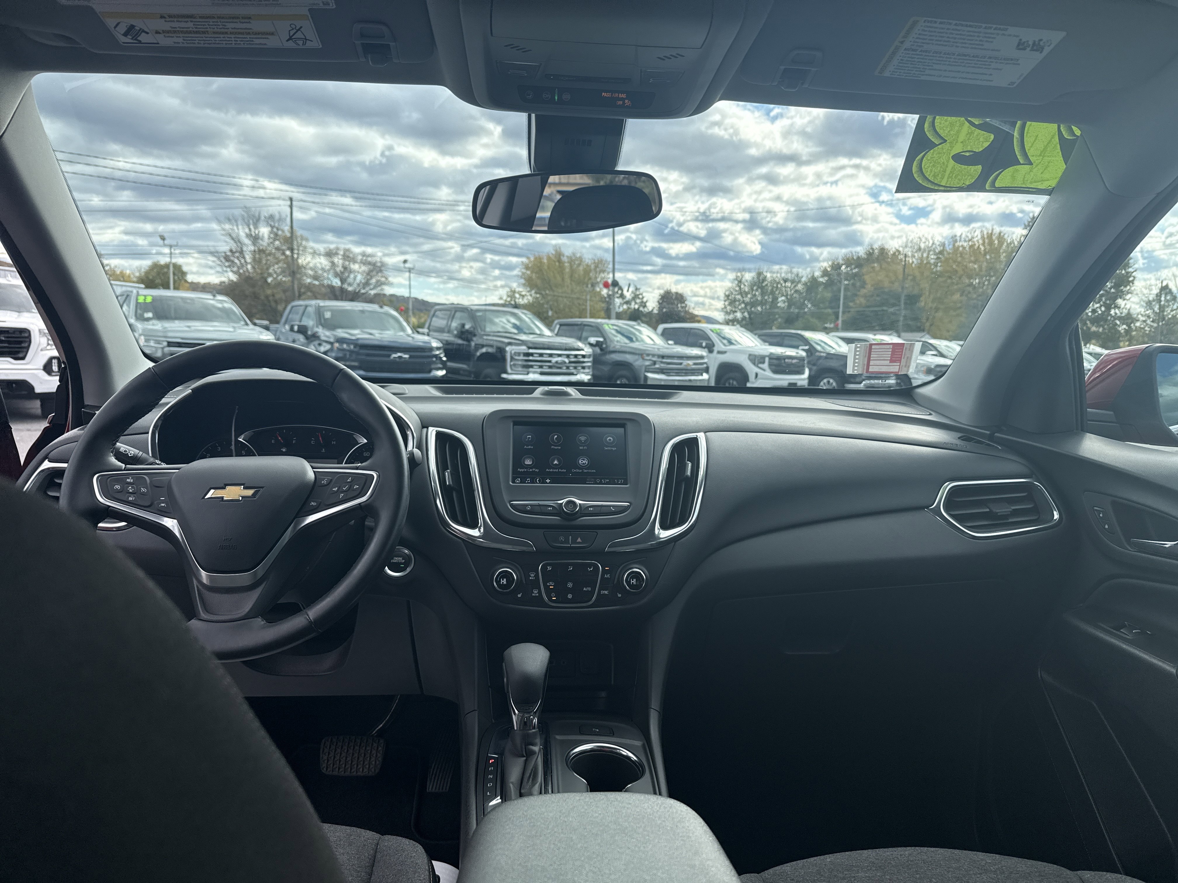 Used 2023 Chevrolet Equinox LT image 47