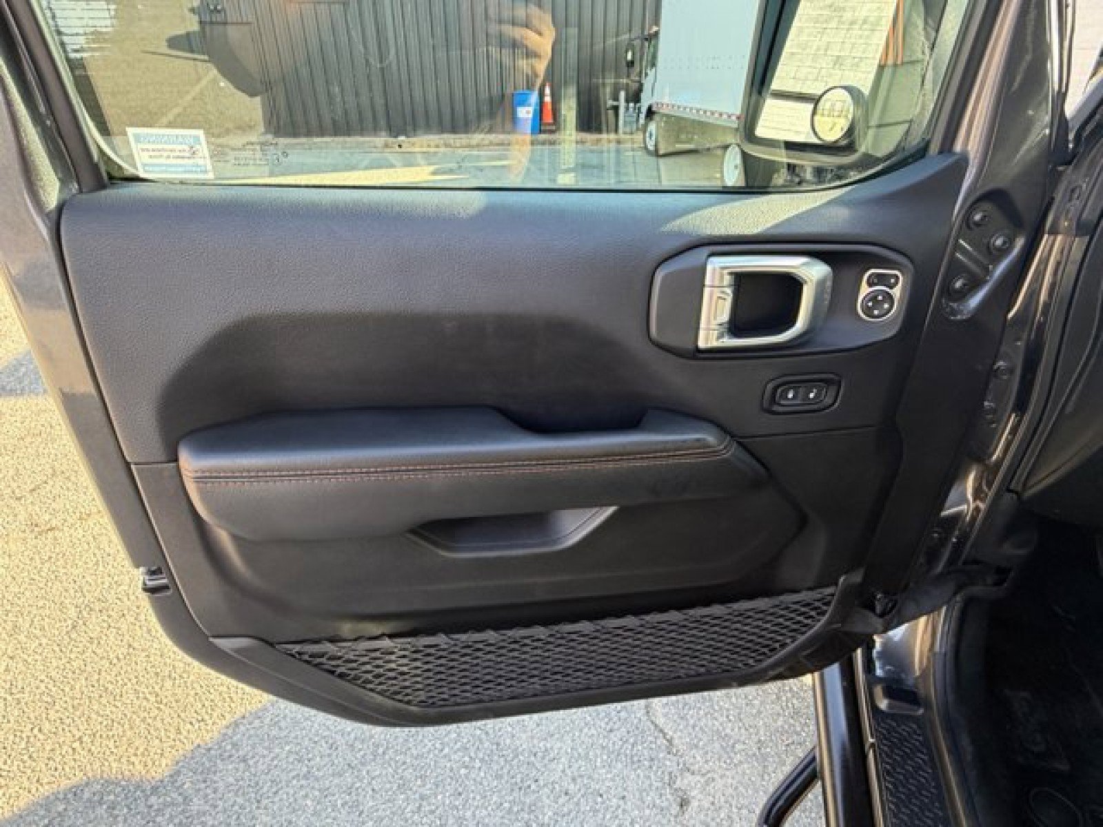 Used 2021 Jeep Gladiator Mojave image 19