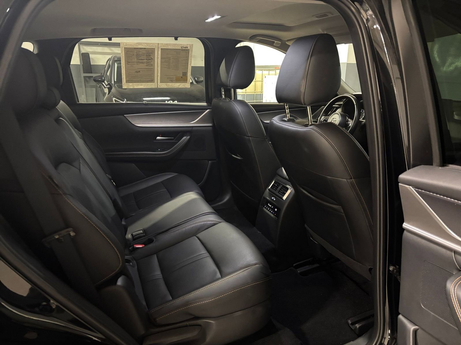 Used 2025 MAZDA CX-70 3.3 Turbo w/ Preferred Package image 42