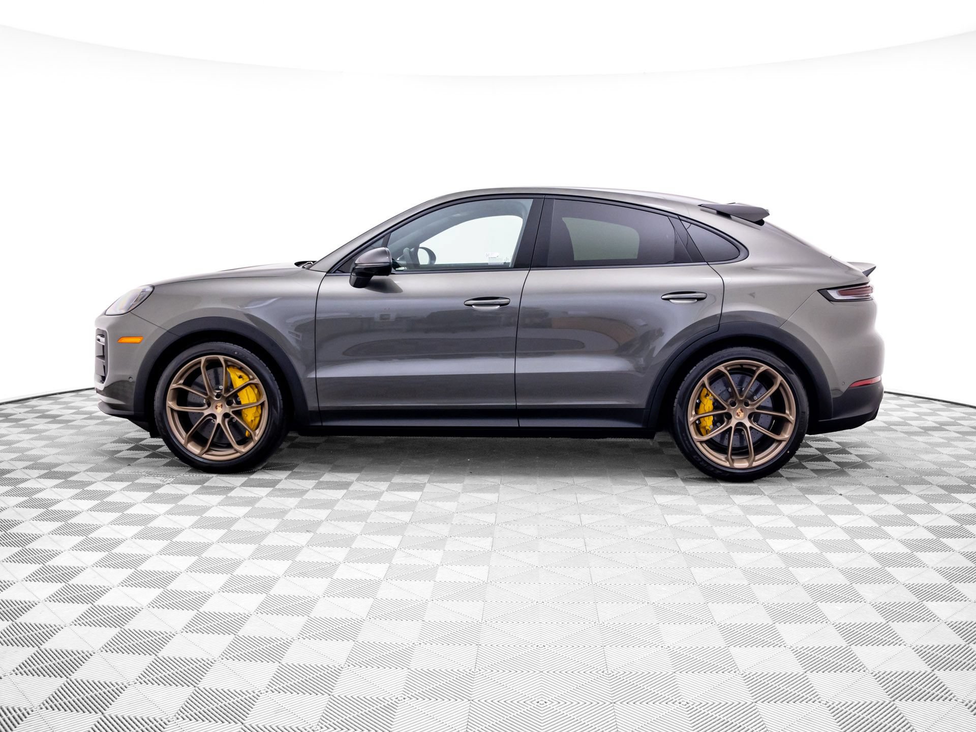 New 2026 Porsche Cayenne Turbo GT AWD/4WD video 2
