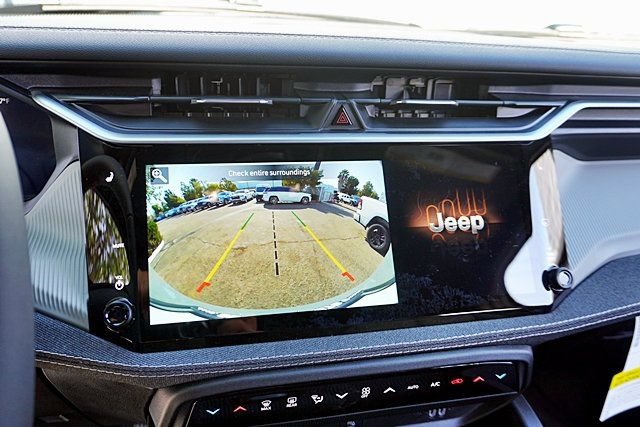 New 2026 Jeep Cherokee Laredo AWD/4WD image 29
