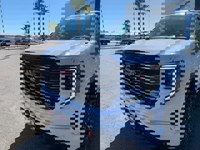 New 2026 GMC Sierra 1500 AT4 w/ AT4 Premium Package image 3