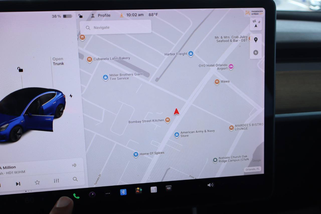 Used 2018 Tesla Model 3 Long Range RWD image 19