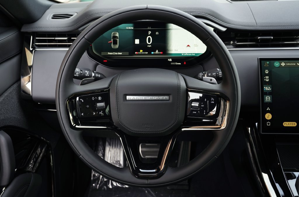 New 2026 Land Rover Range Rover Sport Dynamic SE AWD/4WD image 16