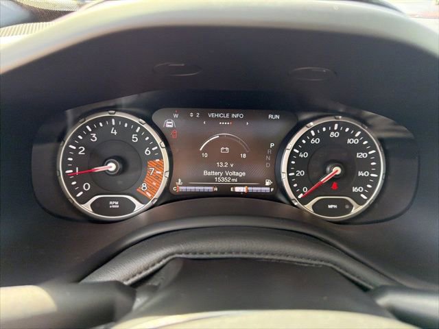 Used 2022 Jeep Renegade Limited w/ Sun, Sound & Wheels Group AWD/4WD image 25