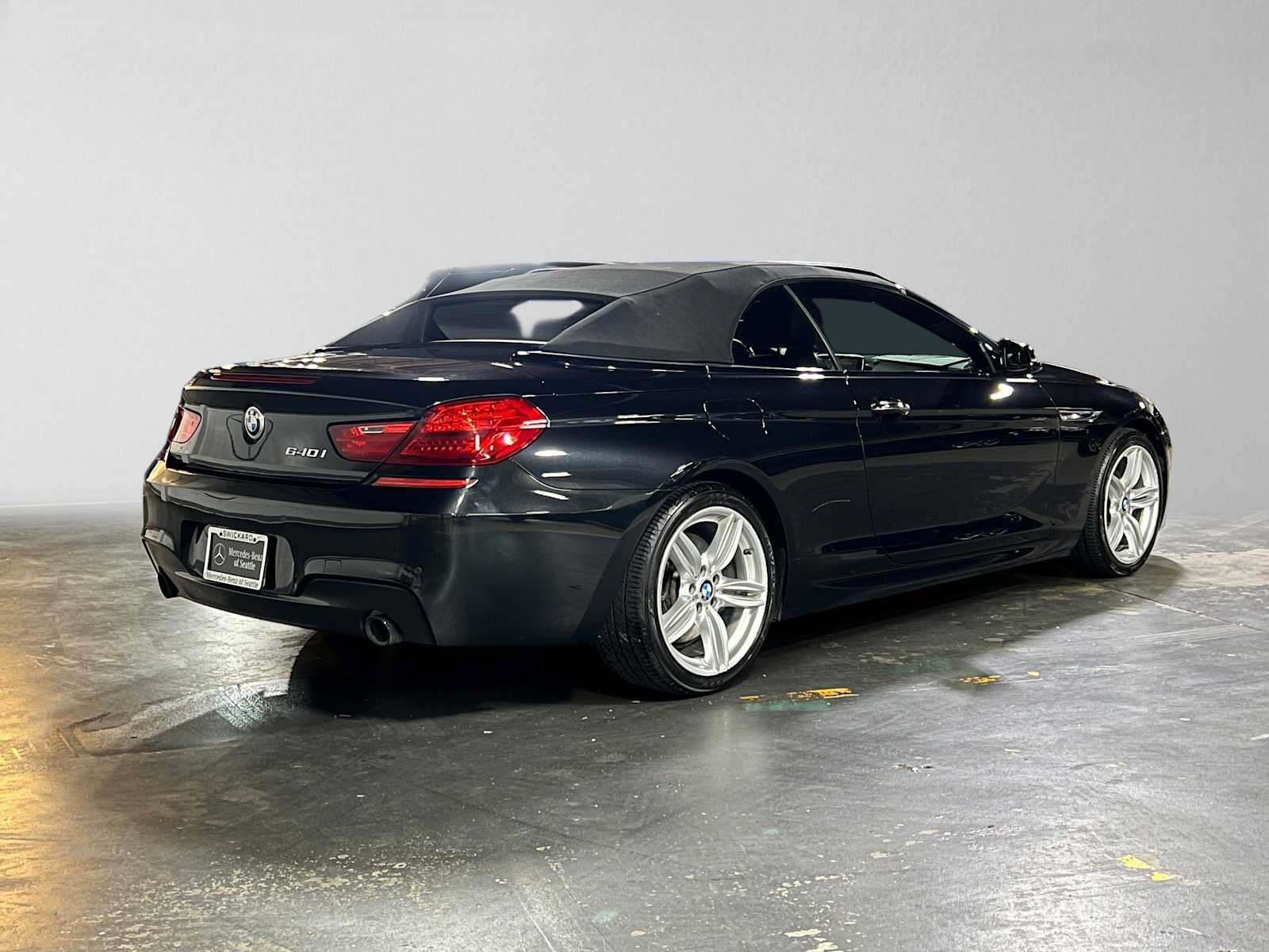 Used 2016 BMW 640i Convertible RWD image 3