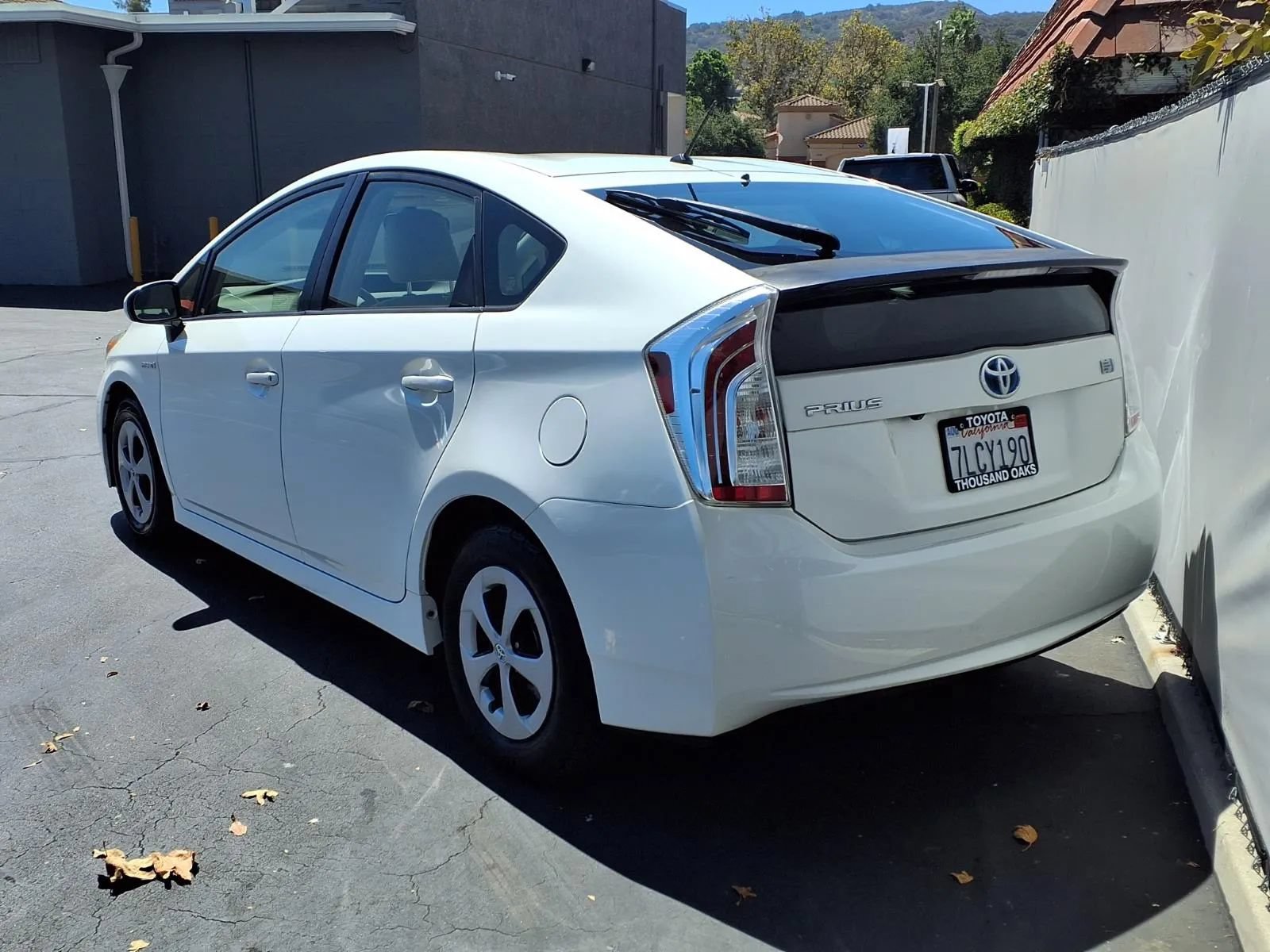 Used 2015 Toyota Prius Two FWD image 6