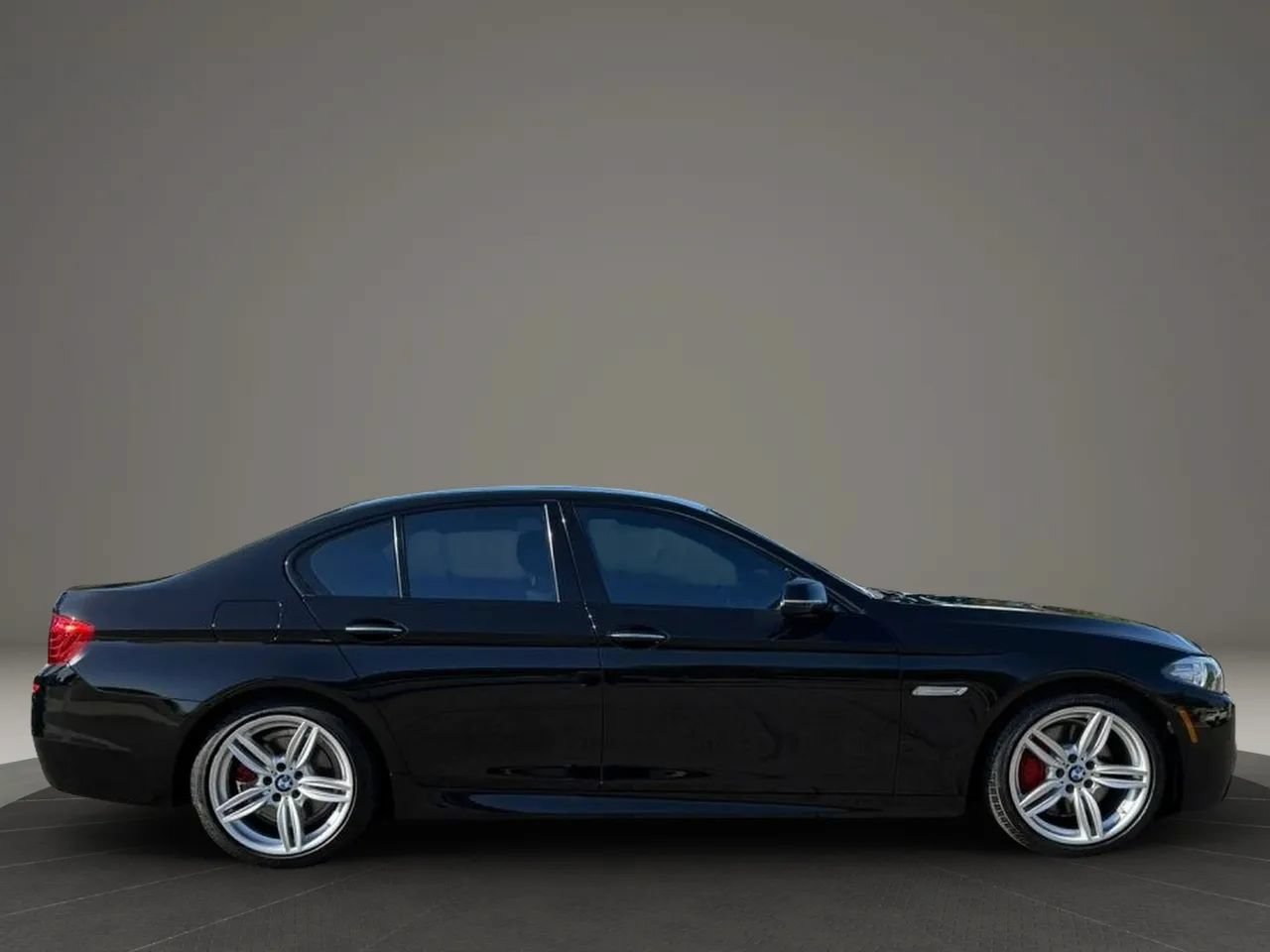 Used 2016 BMW 535i Sedan RWD image 8