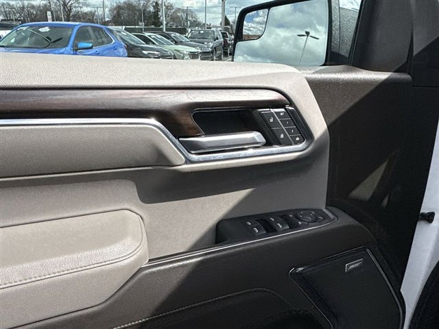 Used 2023 GMC Sierra 1500 SLT w/ SLT Premium Package image 23