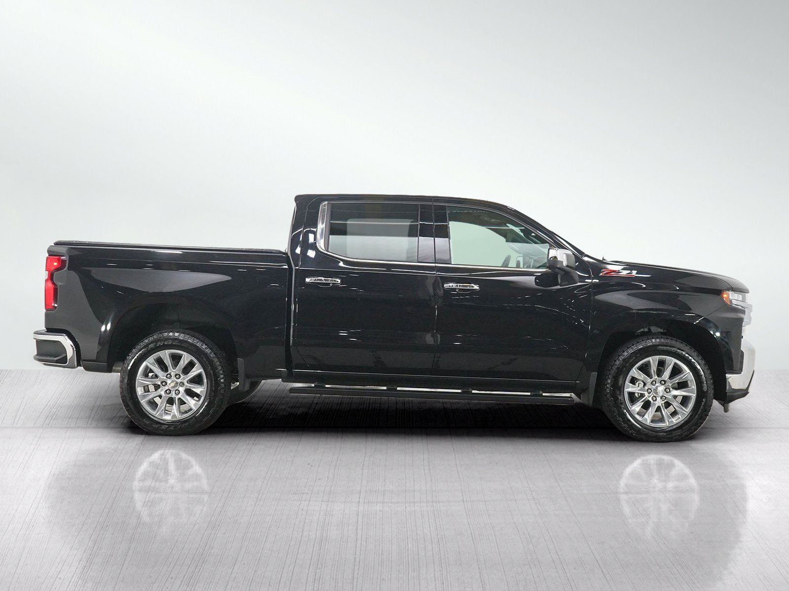 Used 2021 Chevrolet Silverado 1500 LTZ AWD/4WD image 6