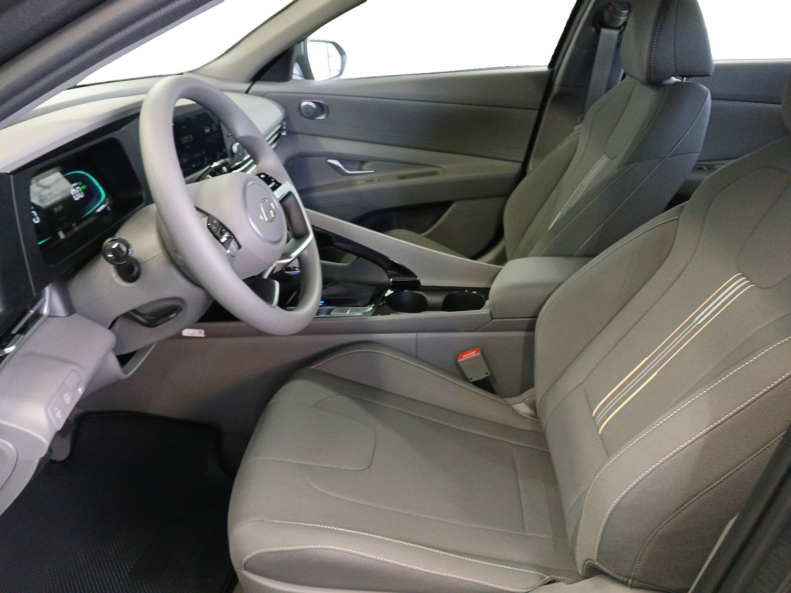 New 2025 Hyundai Elantra Blue image 9