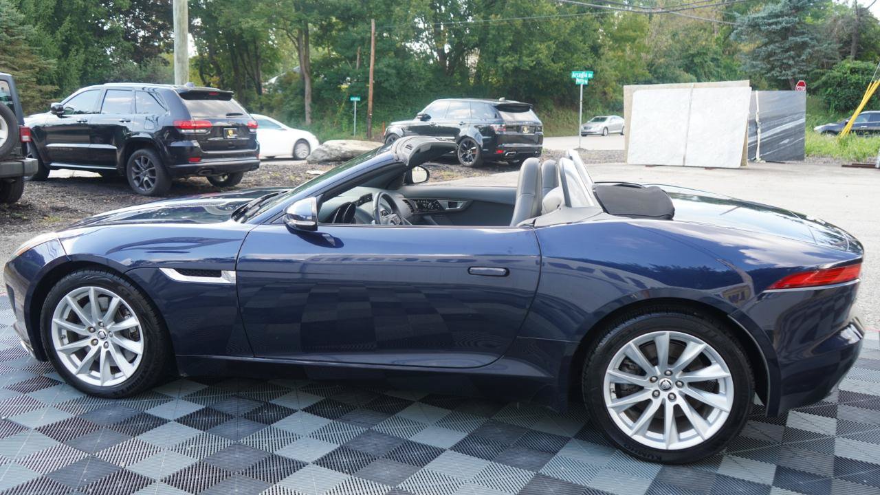 Used 2014 Jaguar F-TYPE Convertible RWD image 11