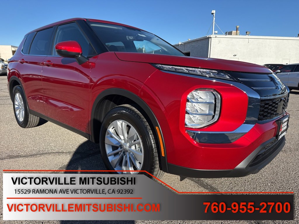 New 2025 Mitsubishi Outlander ES image 1