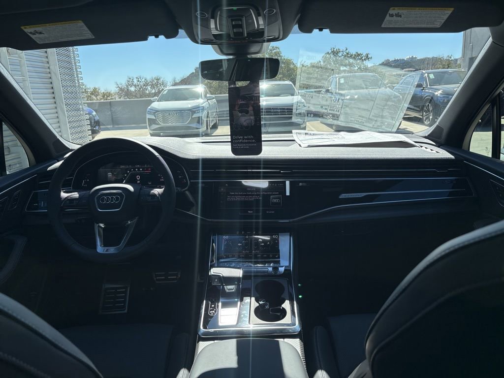 New 2026 Audi SQ7 Premium Plus image 18