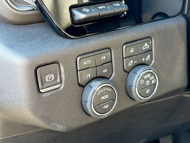 New 2026 Chevrolet Silverado 1500 High Country w/ Midnight Edition image 11