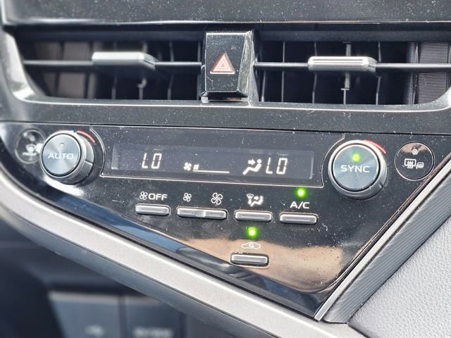 Used 2022 Toyota Camry SE image 24