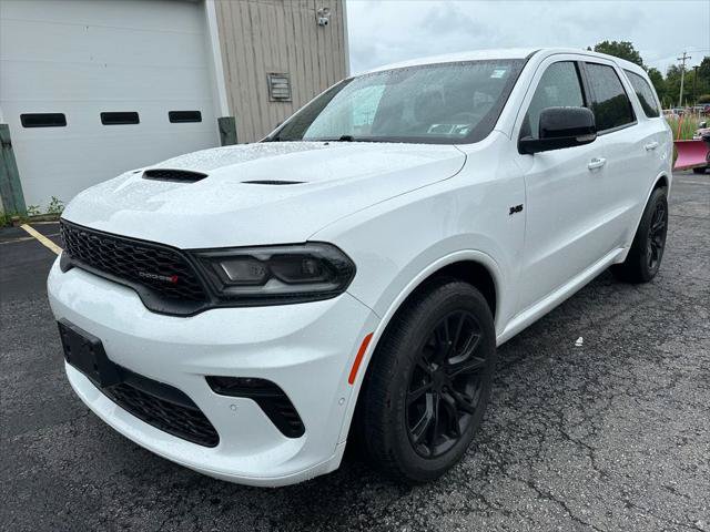 Certified 2022 Dodge Durango R/T w/ Blacktop Package AWD/4WD image 11