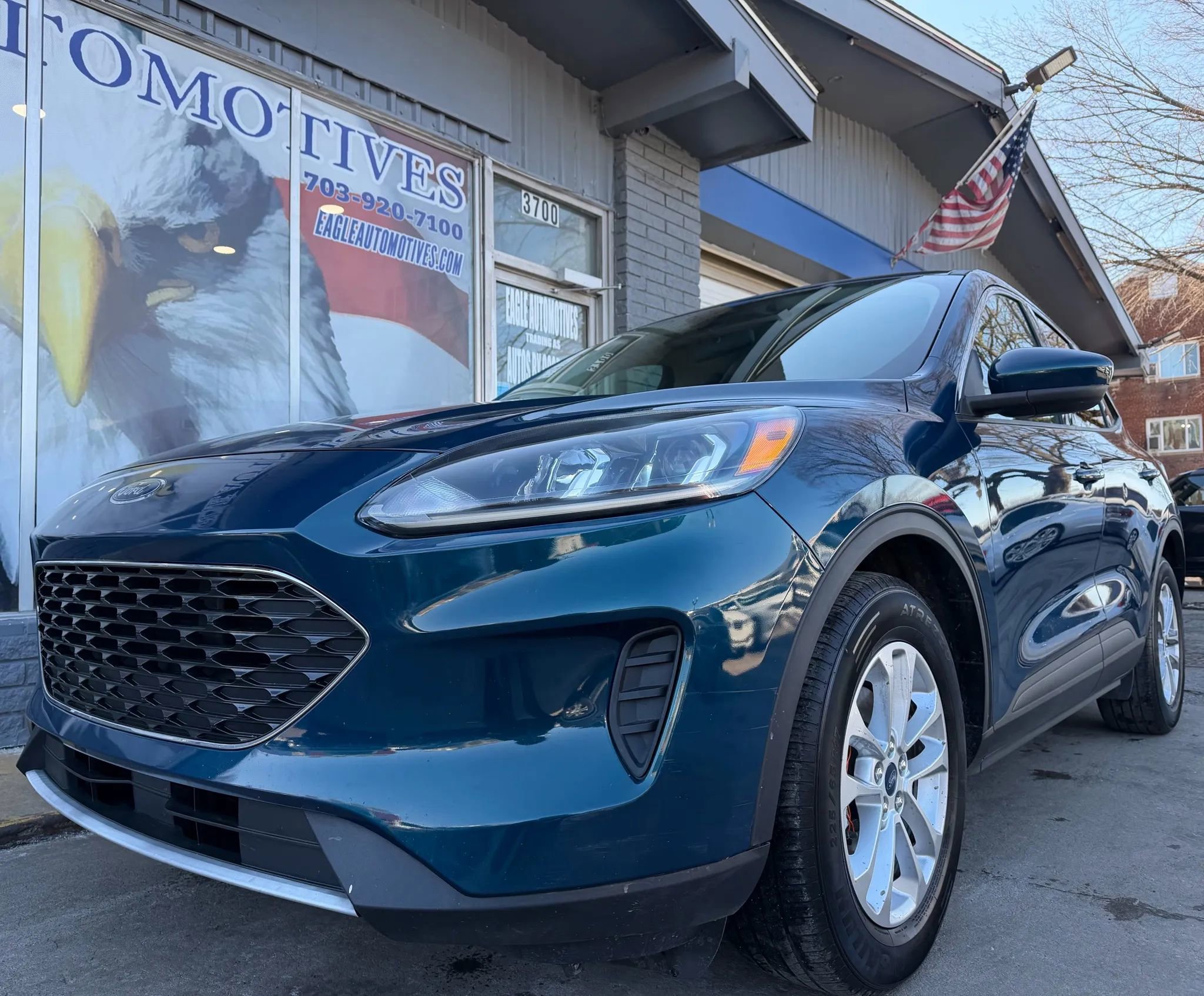 Used 2020 Ford Escape SE image 7