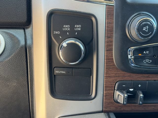 Used 2017 RAM 3500 Laramie AWD/4WD image 15