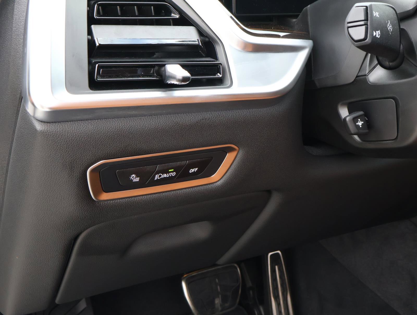 Used 2026 BMW X7 xDrive40i w/ Executive Package AWD/4WD image 26