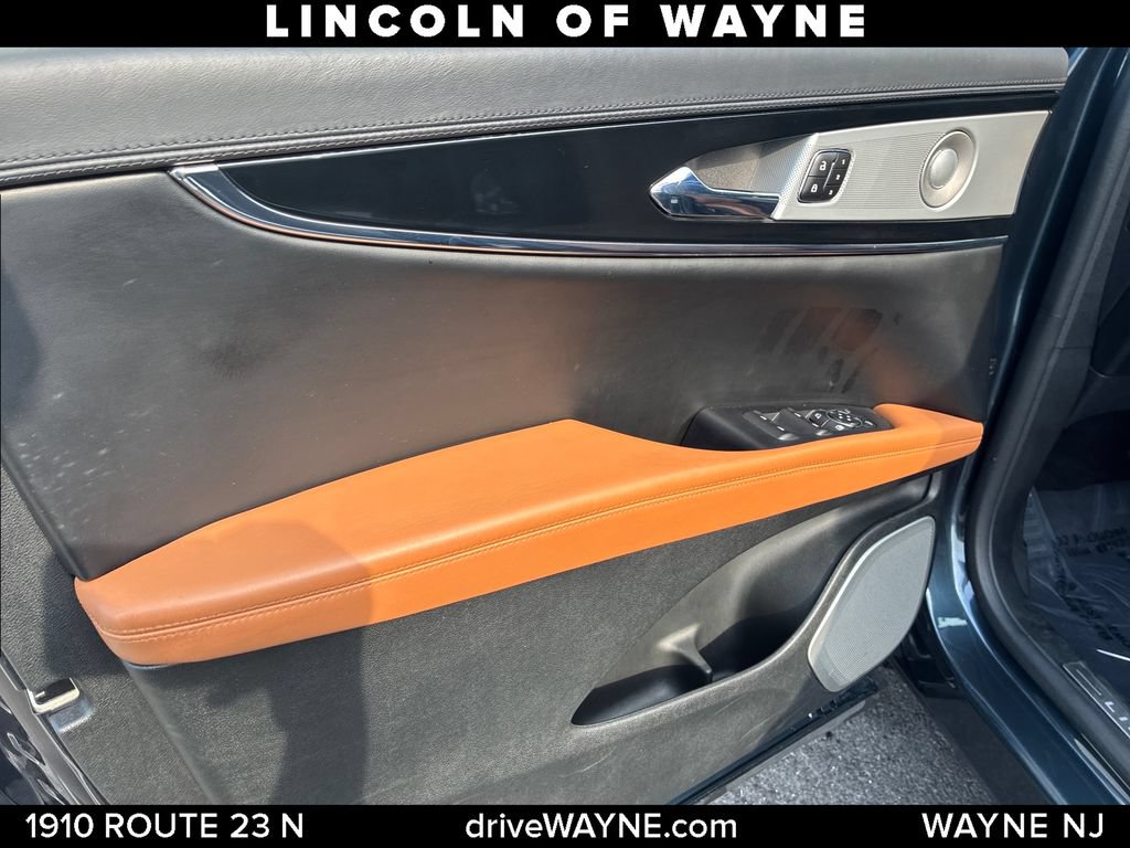 Certified 2023 Lincoln Nautilus Black Label AWD/4WD image 12