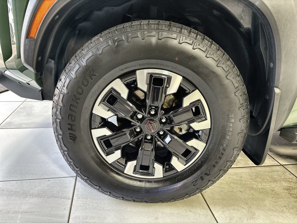 Used 2023 Nissan Frontier PRO-4X w/ Pro Convenience Package AWD/4WD image 18