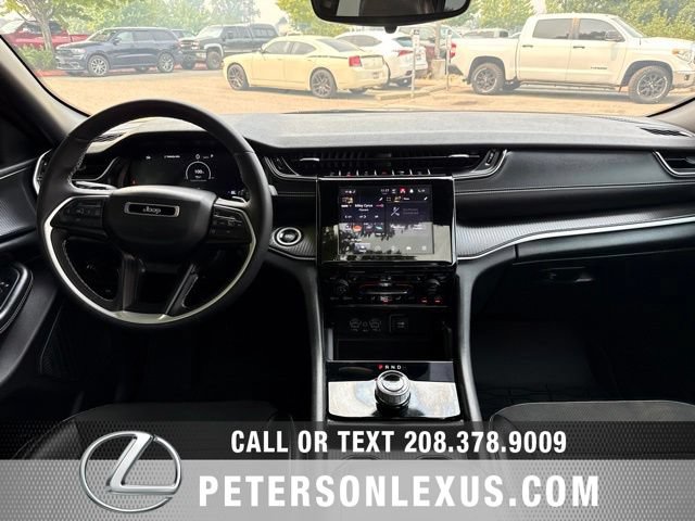 Used 2024 Jeep Grand Cherokee Altitude AWD/4WD image 14